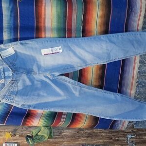 Skinny jeans